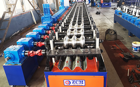 解決護欄板成型機生銹的方法有哪些?